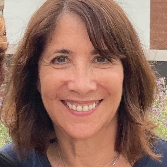 Meet your Posher, Marci - Picture 2 of 2